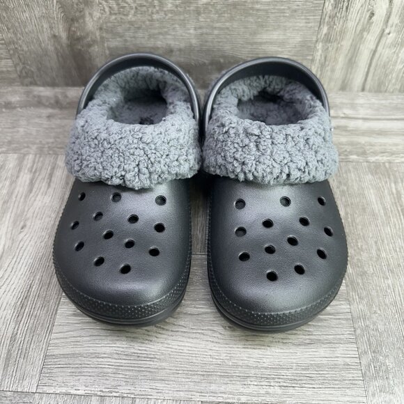CROCS Classic Blitzen IV Kids size 12 Black Fleece Lined Clogs - Picture 4 of 9